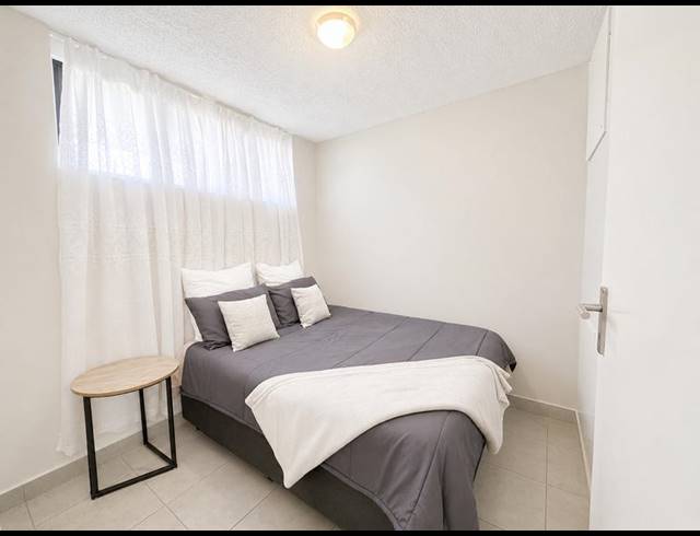2 BEDROOM PROPERTY TO RENT IN FERNDALE